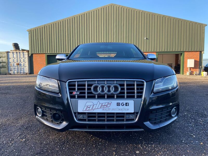 AUDI S5