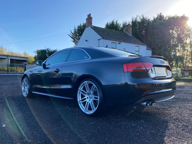 AUDI S5