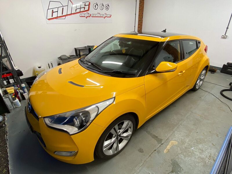 HYUNDAI VELOSTER