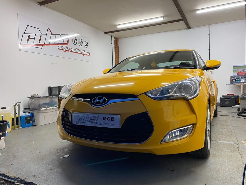 HYUNDAI VELOSTER