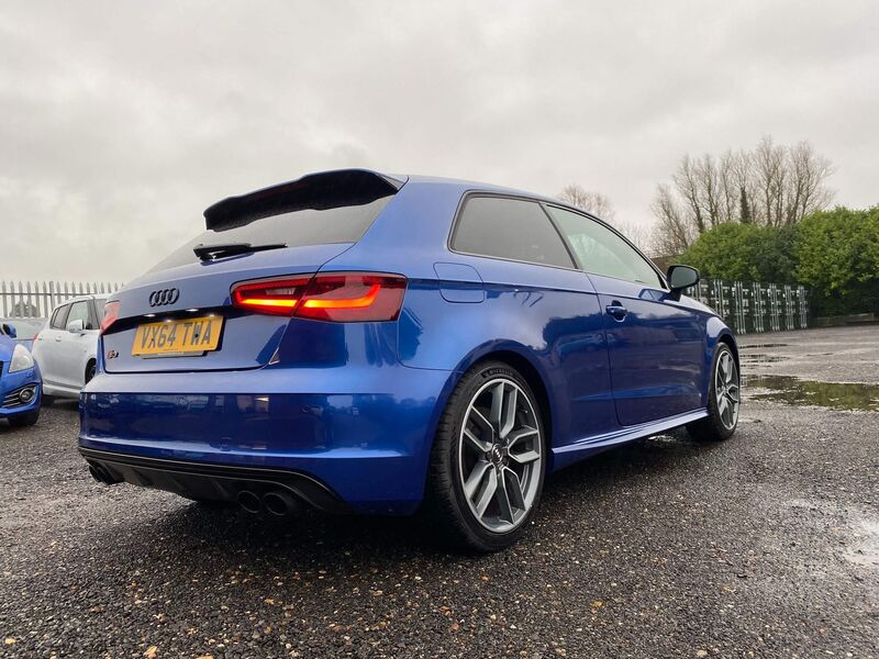 View AUDI S3 2.0 TFSI S Tronic quattro Euro 6 (s/s) 3dr