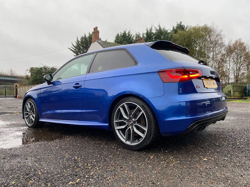 AUDI S3