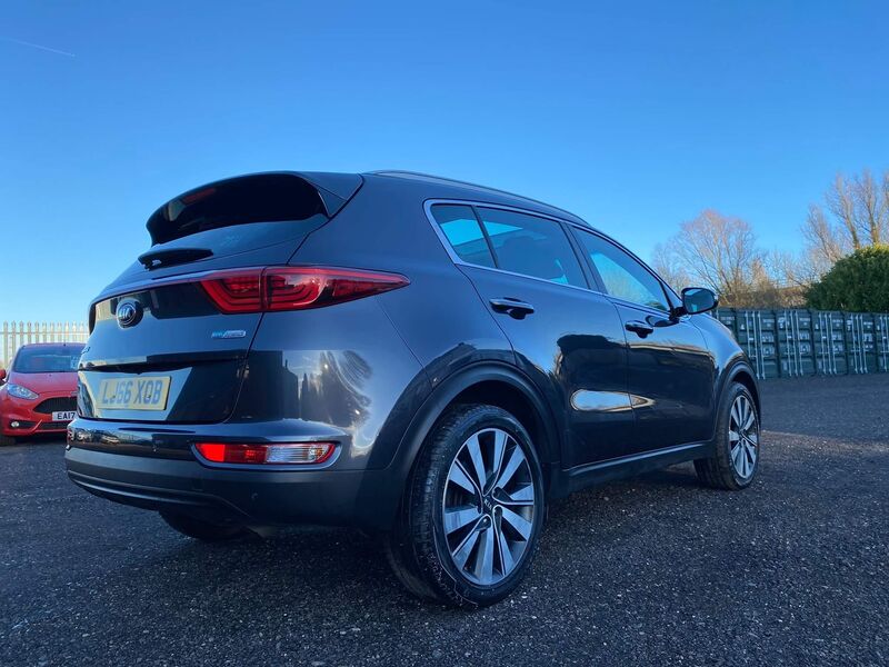 View KIA SPORTAGE 1.7 CRDi 4 Euro 6 (s/s) 5dr