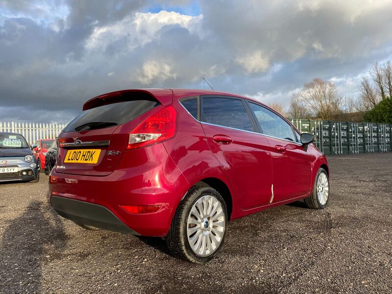 View FORD FIESTA 1.4 Titanium 5dr