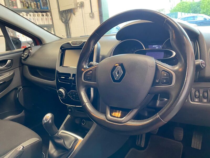 RENAULT CLIO