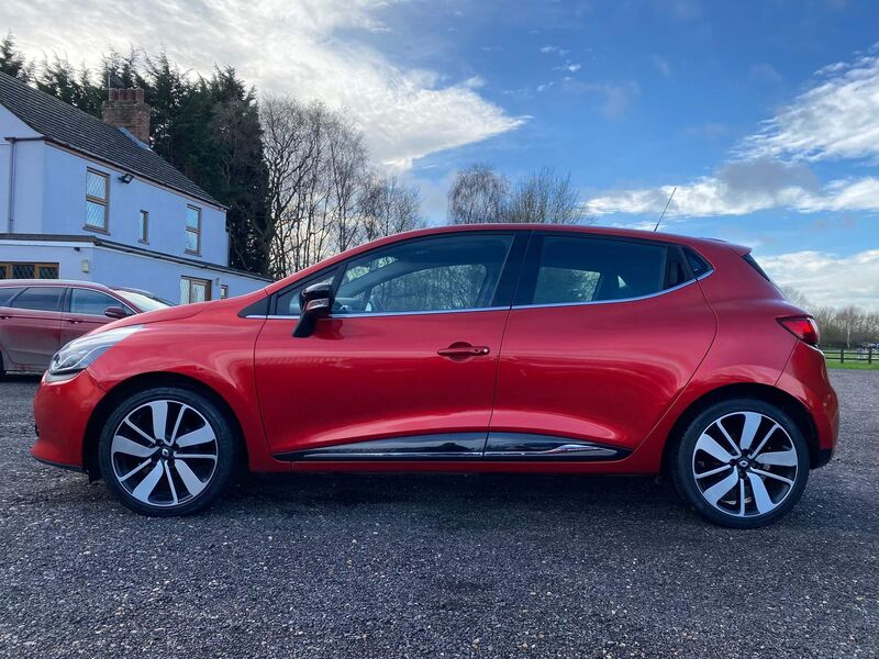 RENAULT CLIO