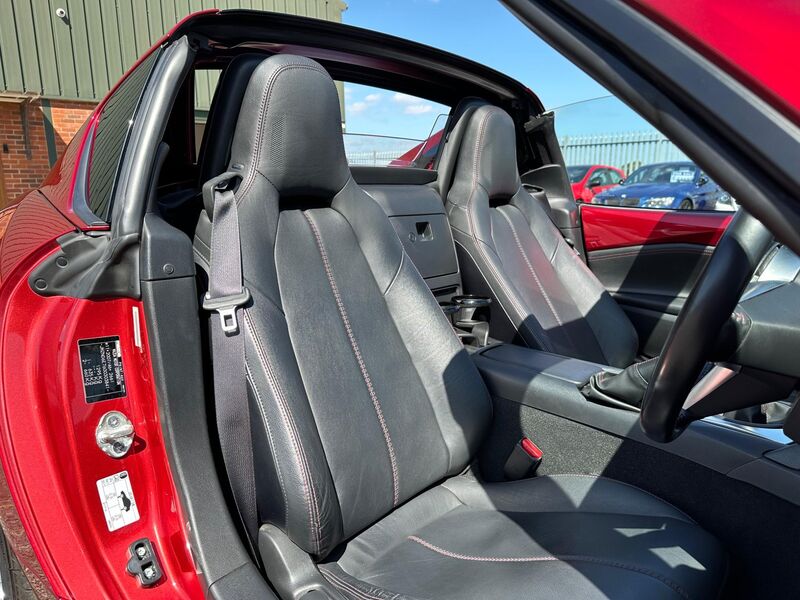 MAZDA MX-5