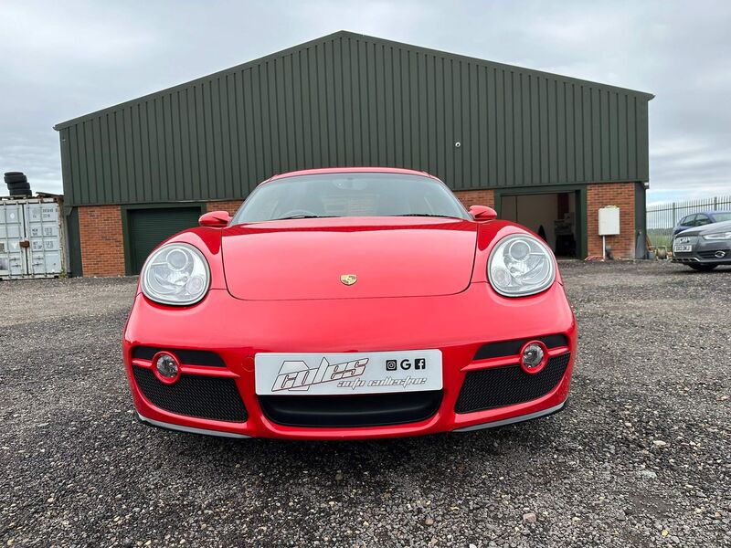 PORSCHE CAYMAN