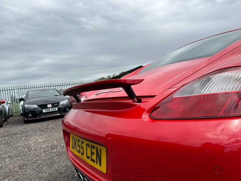 PORSCHE CAYMAN