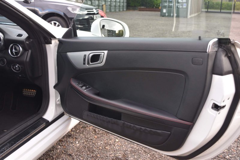 MERCEDES-BENZ SLK
