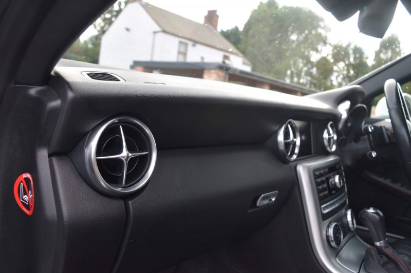 MERCEDES-BENZ SLK