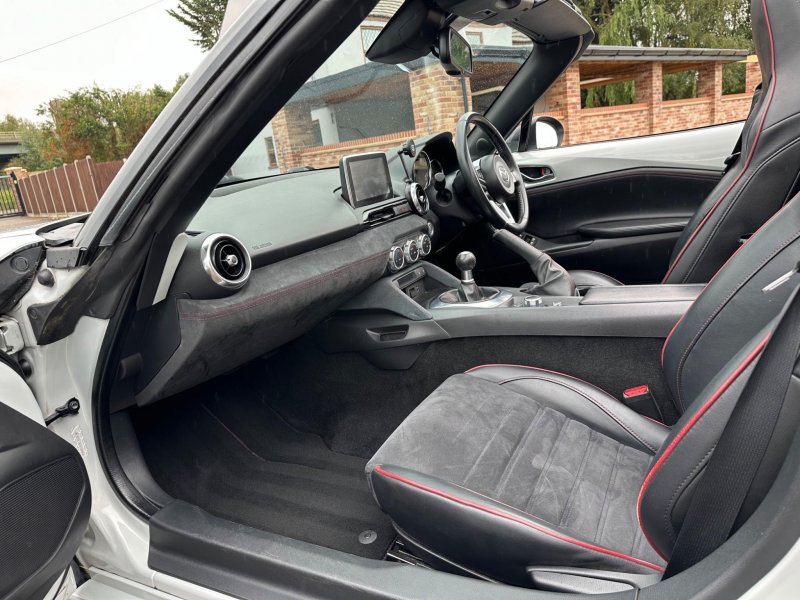 MAZDA MX-5