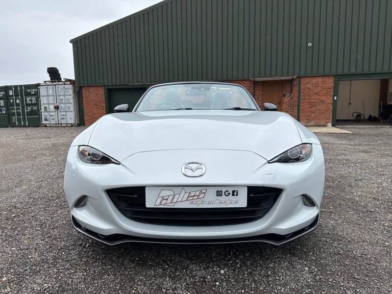 MAZDA MX-5
