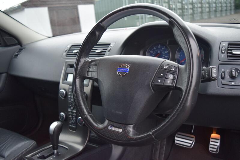 VOLVO C30