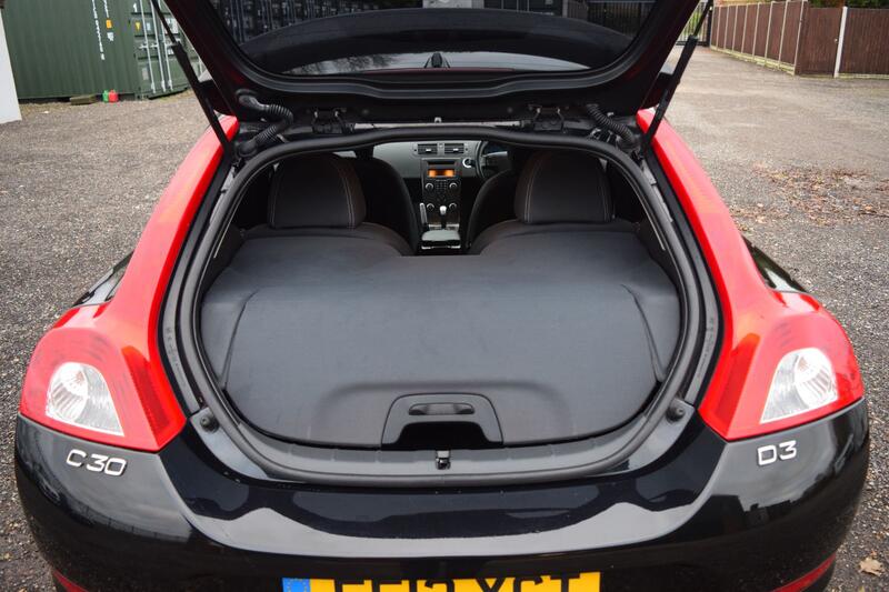 VOLVO C30