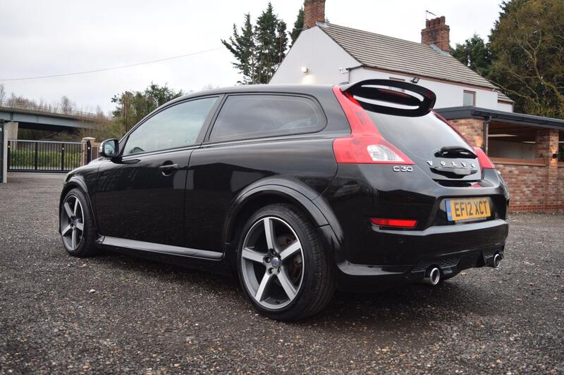 VOLVO C30