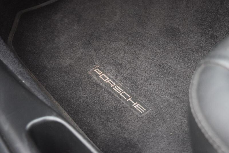 PORSCHE BOXSTER