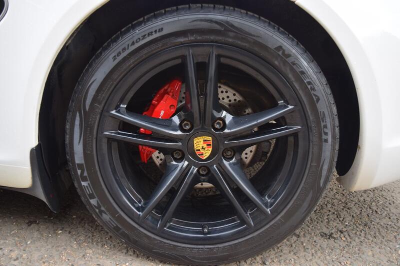 PORSCHE BOXSTER