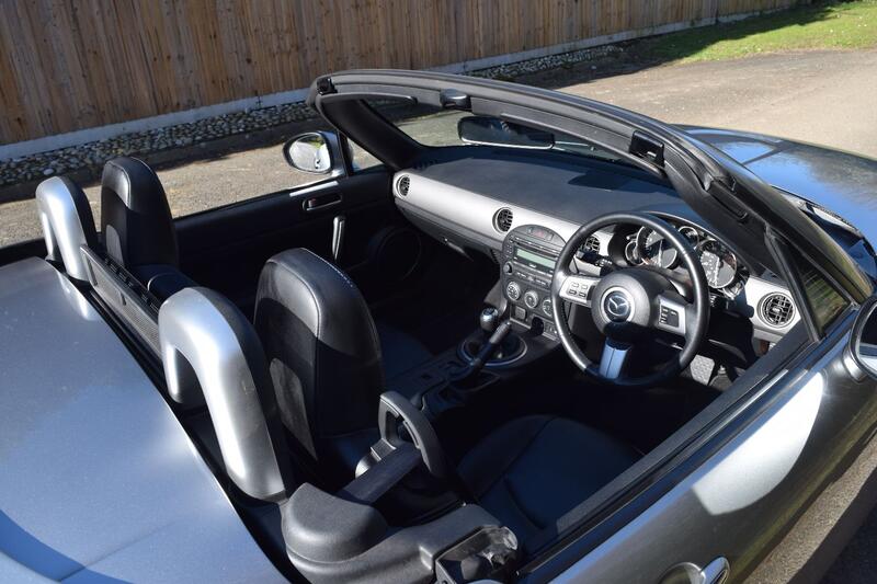MAZDA MX-5