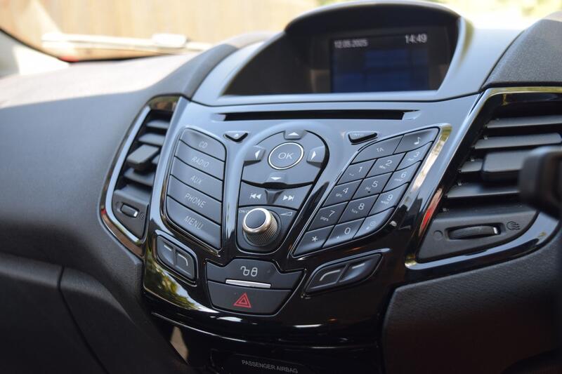 FORD FIESTA