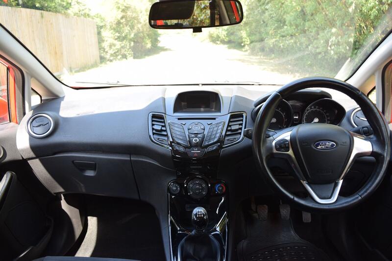 FORD FIESTA