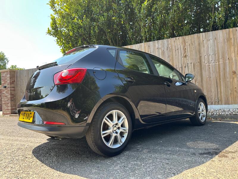 SEAT IBIZA
