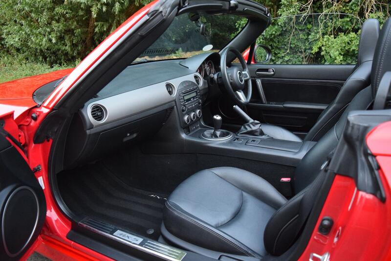 MAZDA MX-5