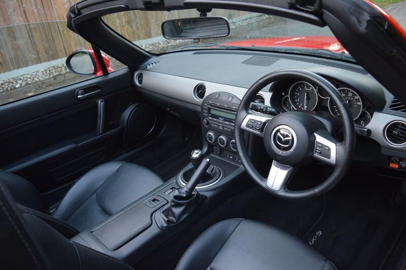 MAZDA MX-5
