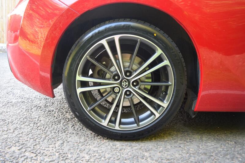 TOYOTA GT86