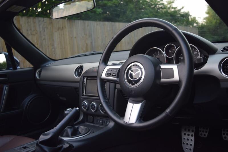 MAZDA MX-5