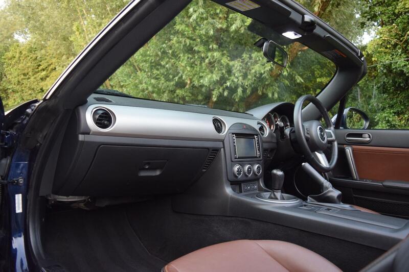 MAZDA MX-5