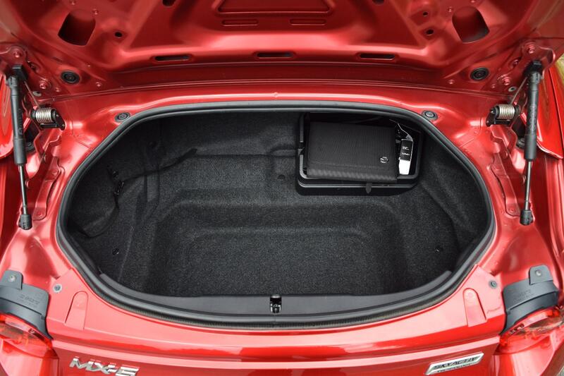 MAZDA MX-5