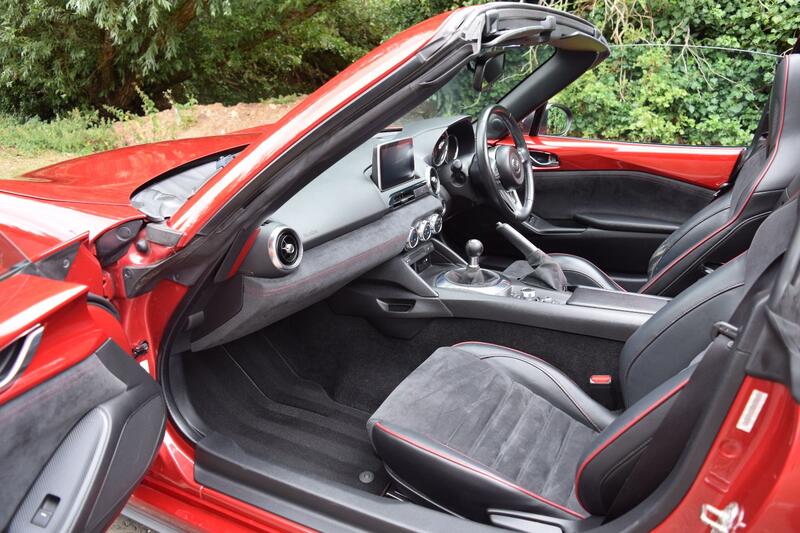 MAZDA MX-5
