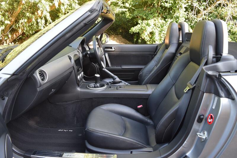 MAZDA MX-5