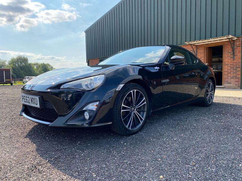 TOYOTA GT86