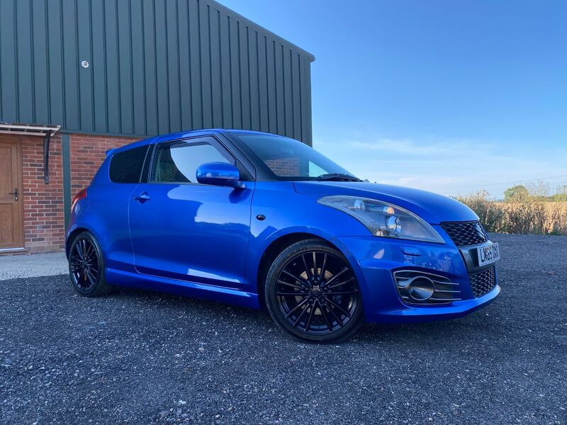 View SUZUKI SWIFT SPORT