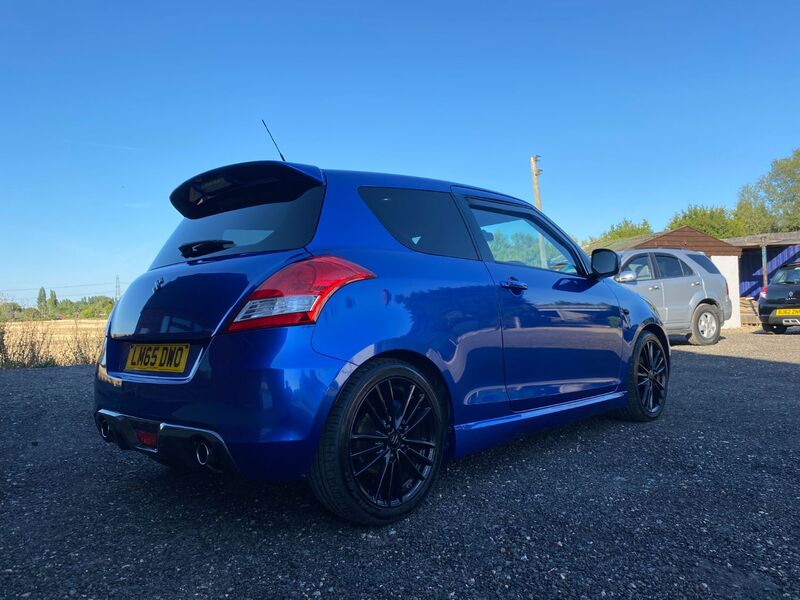 View SUZUKI SWIFT SPORT