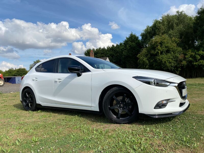 MAZDA MAZDA3