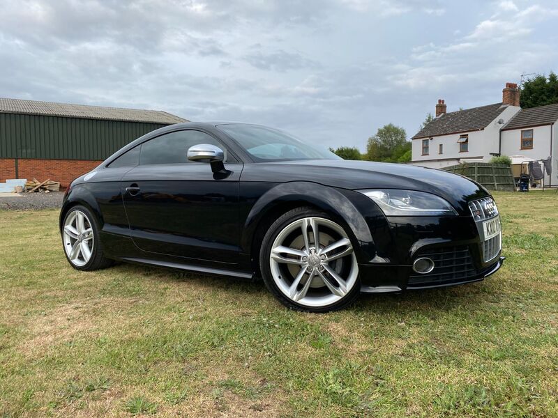 View AUDI TTS -