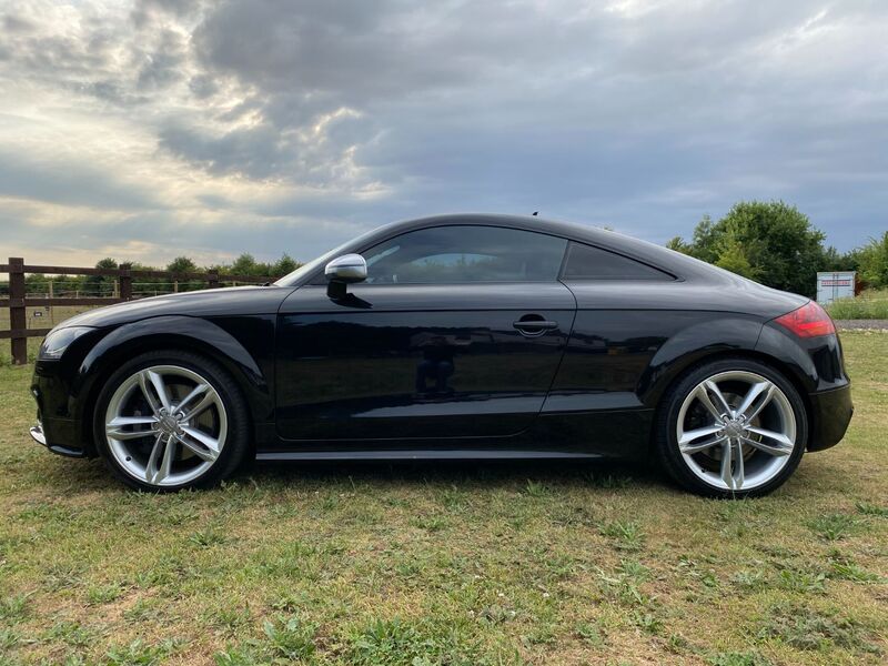 AUDI TTS