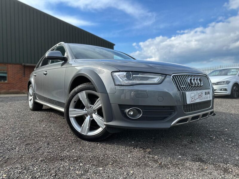 View AUDI A4 ALLROAD 2.0 TDI S Tronic quattro Euro 5 (s/s) 5dr