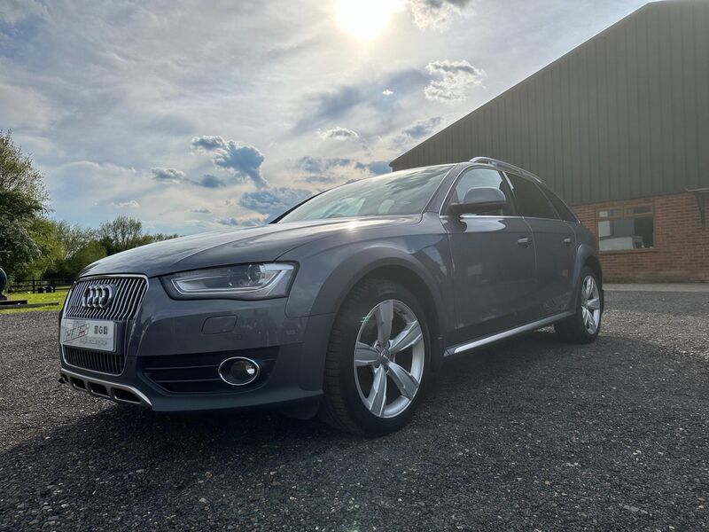 AUDI A4 ALLROAD