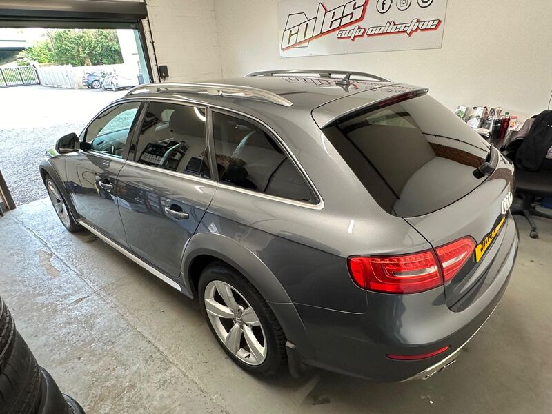 AUDI A4 ALLROAD