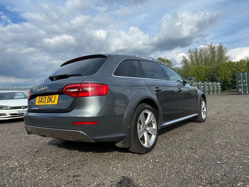 View AUDI A4 ALLROAD 2.0 TDI S Tronic quattro Euro 5 (s/s) 5dr