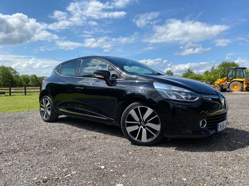 View RENAULT CLIO ICONIC 25 NAV DCI