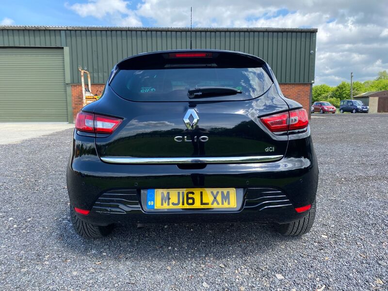 RENAULT CLIO