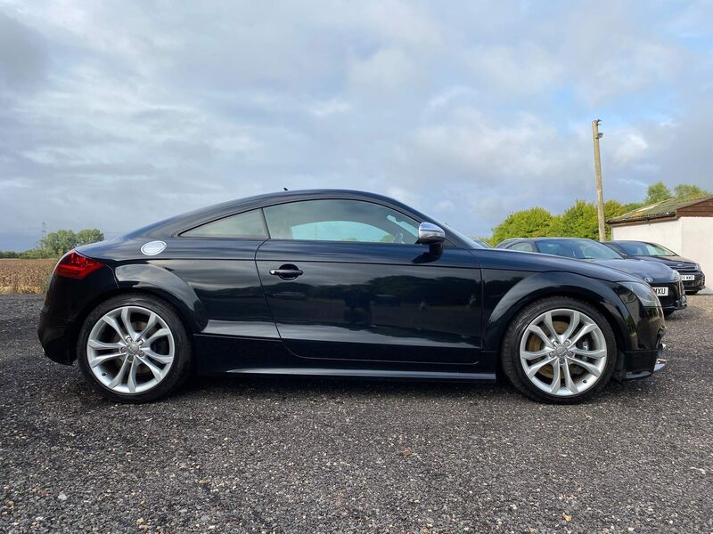 AUDI TTS