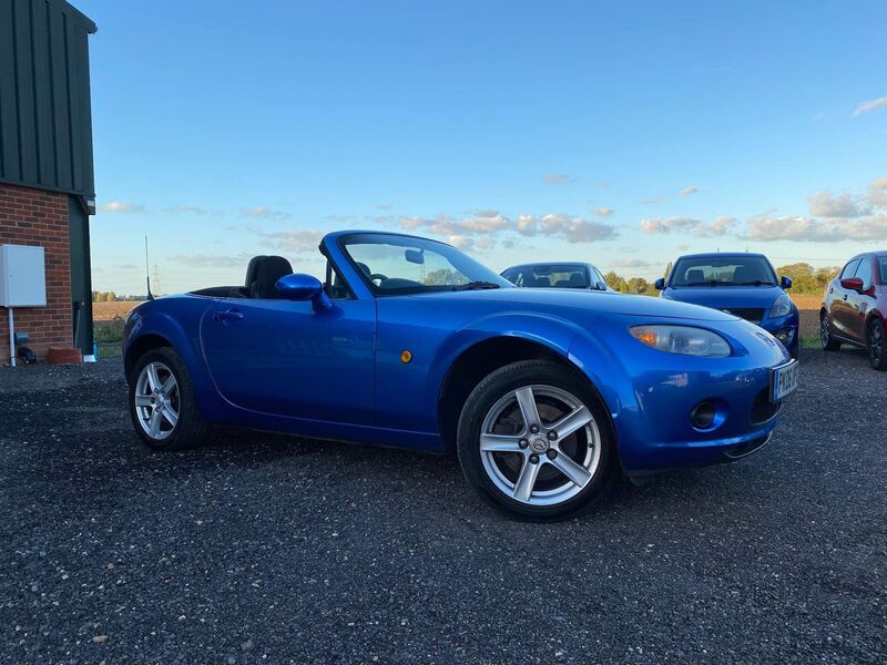 View MAZDA MX-5 1.8i Euro 4 2dr