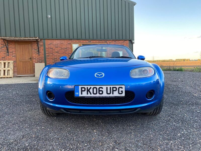 MAZDA MX-5