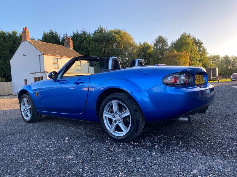 MAZDA MX-5